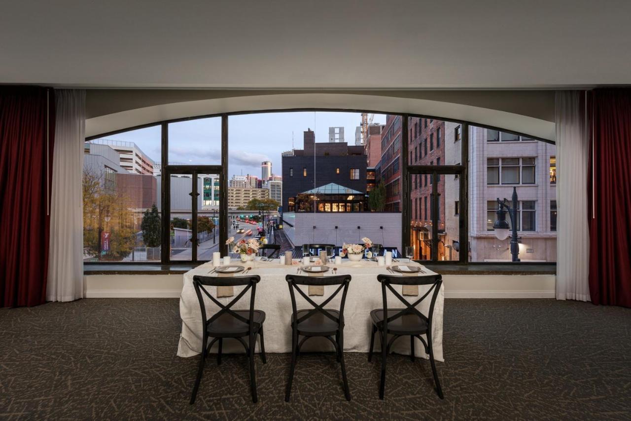 Hotel Element At The Metropolitan Detroit