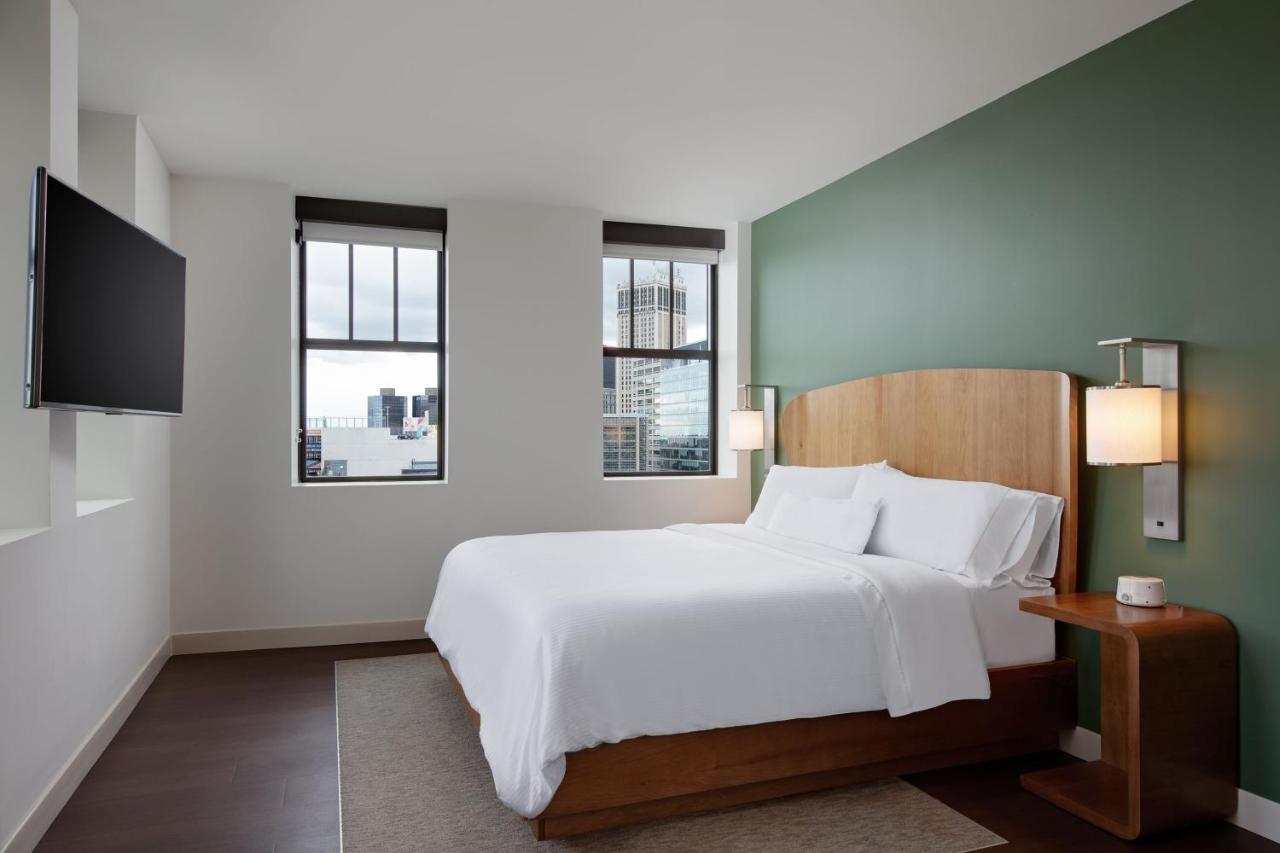 Element At The Metropolitan Hotel 3*